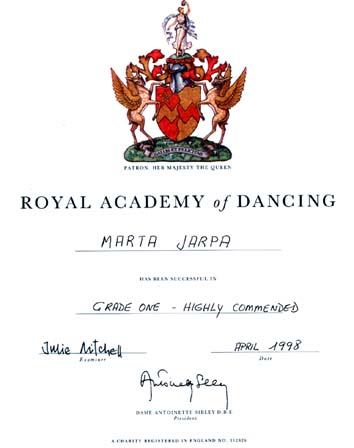 royal02.jpg (21975 bytes)